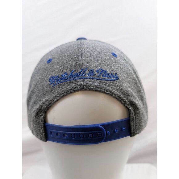 Mitchell & Ness Detroit Pistons NBA Heathered Gray Snapback Cap Adjustable - Picture 7 of 13